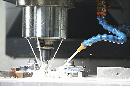 Milling with coolant